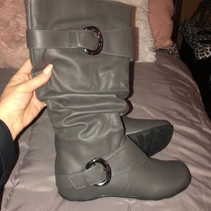 New gray boots size 8.5